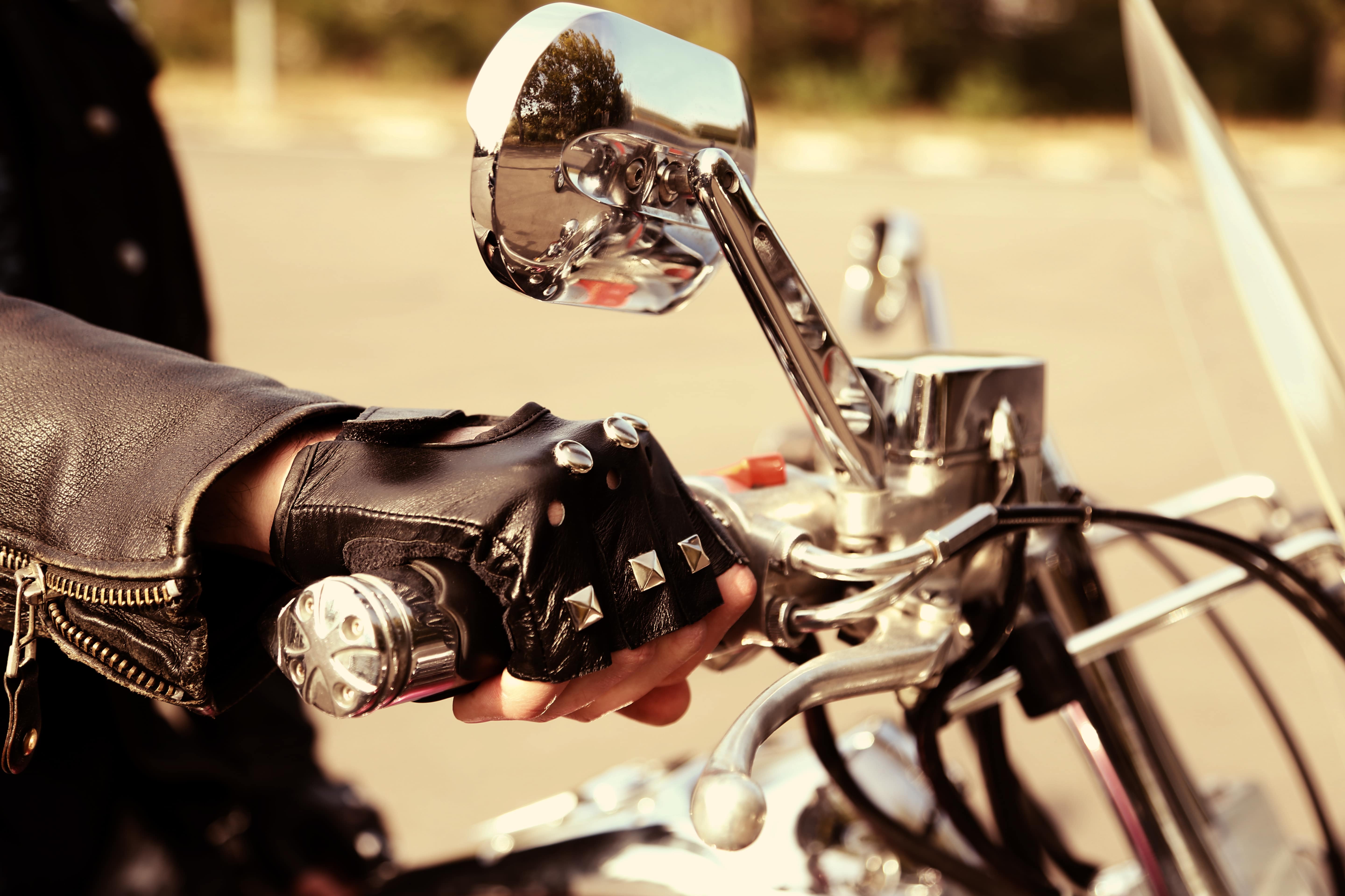 Comment purger le liquide de freins d'une moto ? #RoadbookScooteo
